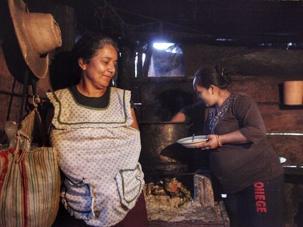 PSYDEH-Non-Profit-NGO-for-Women-in-Mexico-Photography-Exhibitions-v010-compressor